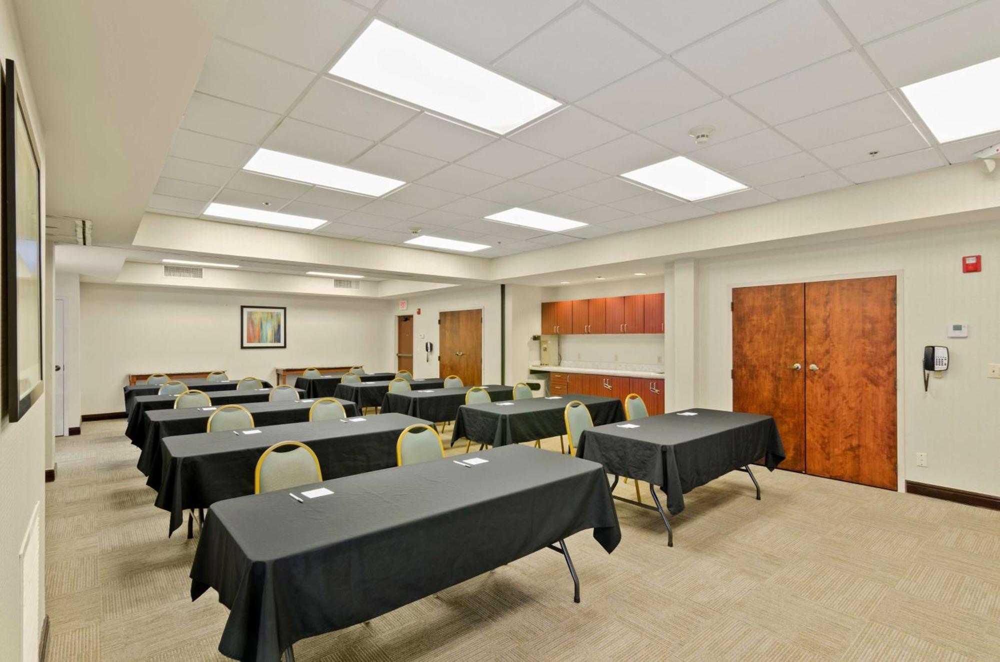 Hampton Inn Mount Dora Exterior photo